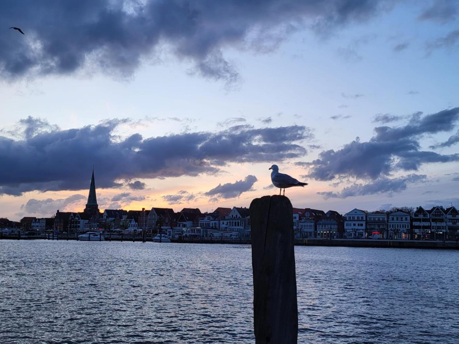 Gemütliche Mit Terrasse Und Strandkorb Lübeck