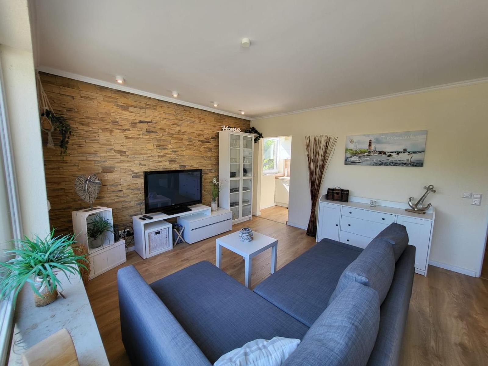 Gemütliche Mit Terrasse Und Strandkorb Apartment Lübeck
